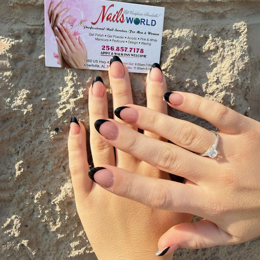 Nails World